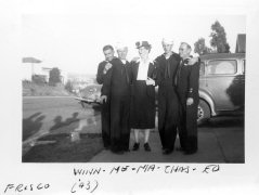 Bob Cashion and family in SF 1943